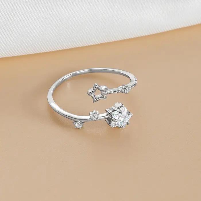 Bague étoile Yerik romantique pour femmes, alliance de mariage avec pierre principale noire ou verte, design brillant pour soirées et cérémonies
