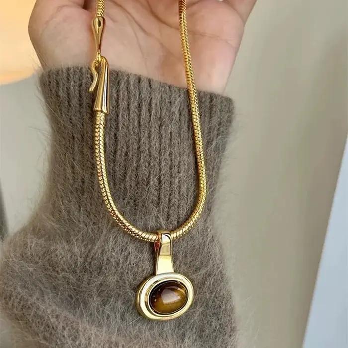 Collier en pierre d'oeil de tigre cuivre plaqué noir pour femmes style Y2K bijou tracker humeur occassions spéciales et quotidiennes