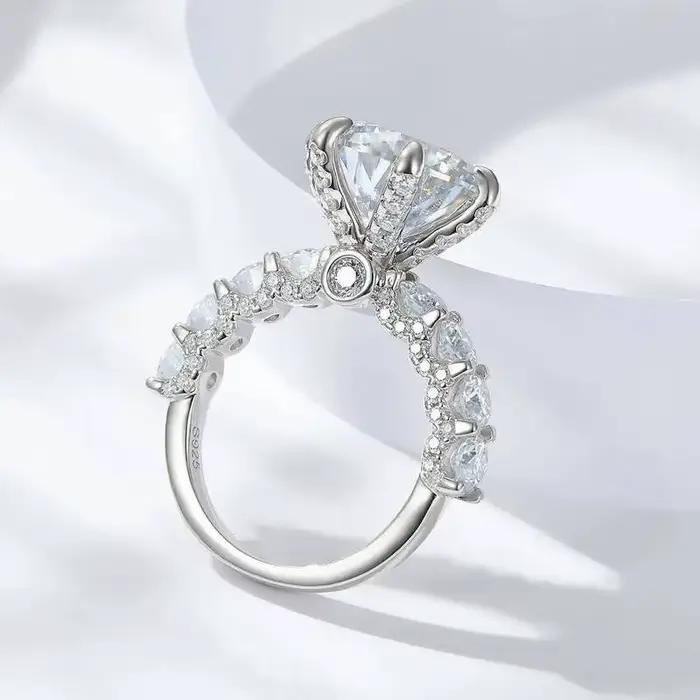 Bagues en argent sterling S925 avec moissanite 5 carats