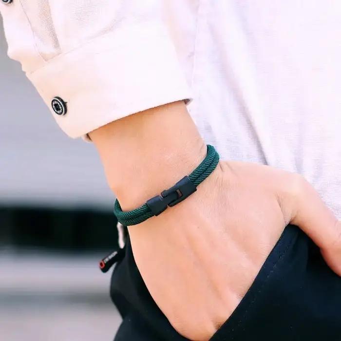 Bracelet en fil double couche pour homme ethnique avec motifs ronds et réglage détachable pour diverses occasions et styles