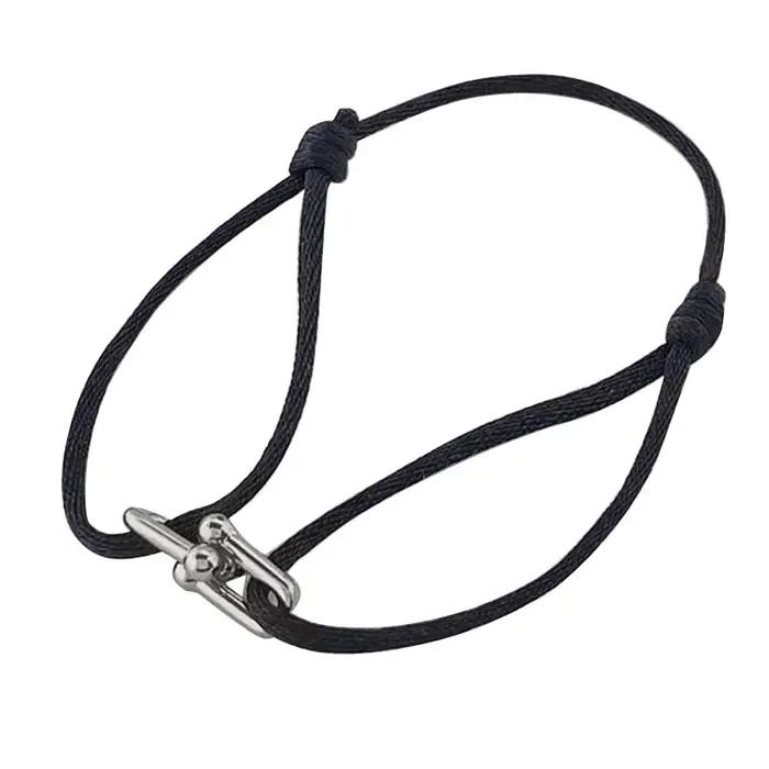 Bracelet tressé réglable en corde avec fermoir en U en forme de fer à cheval