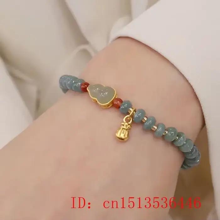 Bracelet de perles de boulier d'eau émeraude birmane ajustable et sculpté à la main pour femmes pour les occasions spéciales