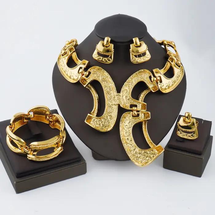 Nouvel ensemble de bijoux exagérés couleur or de Dubaï