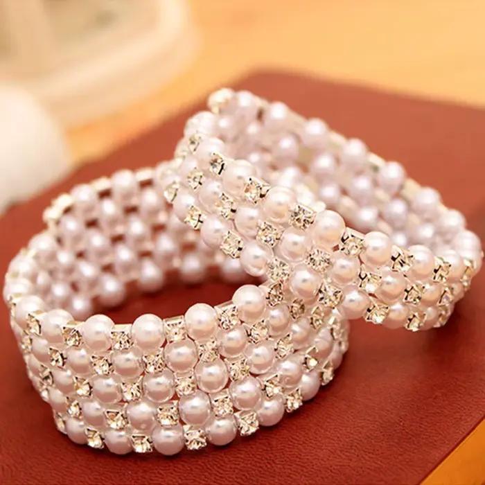 Bracelets multirangs pour femmes avec pendentif chaîne perlée et breloque enroulée en perle