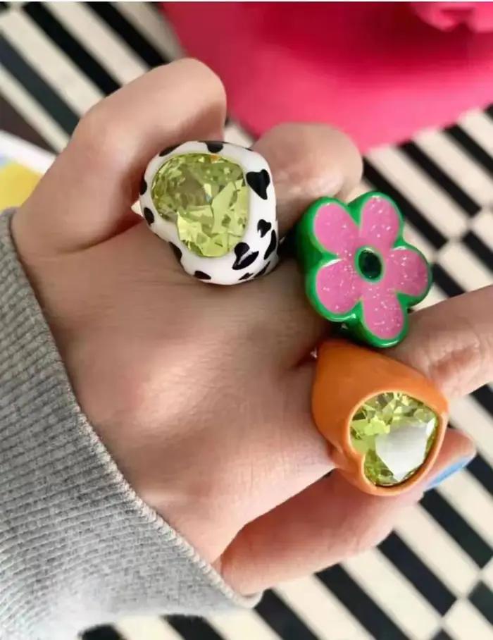 Bagues à fleurs en émail à paillettes colorées