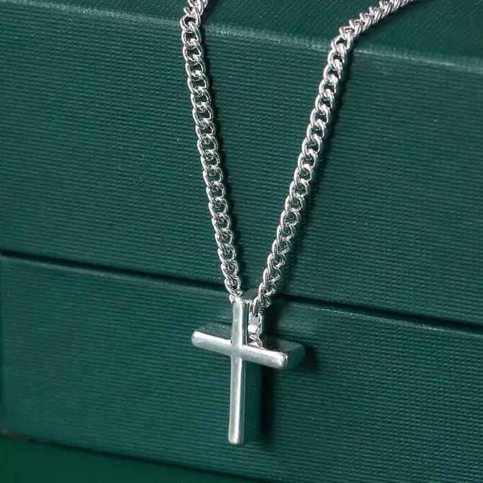 Collier pendentif croix en argent Sterling 925, bijoux minimalistes délicats pour femmes, chaîne dél
