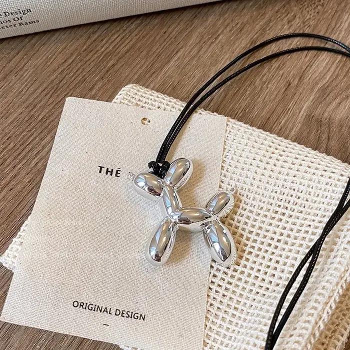Nouveau collier pendentif irrégulier pour femme