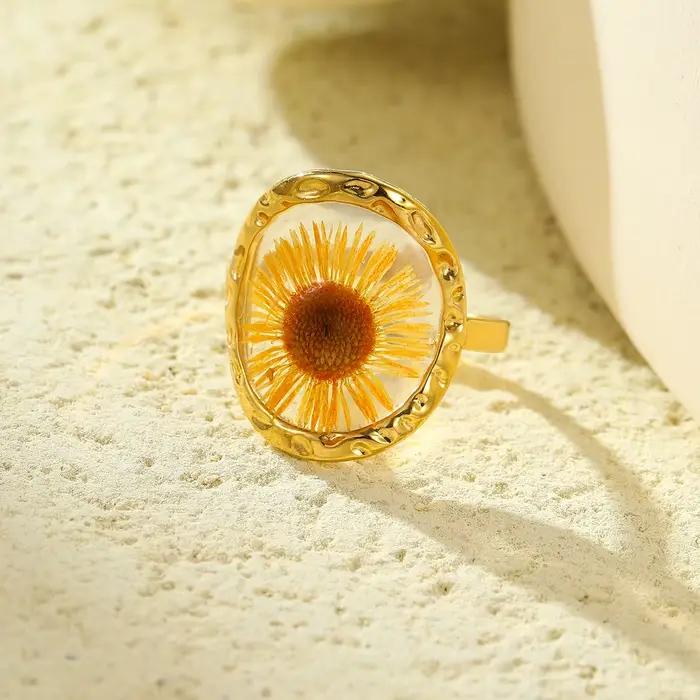 Bague ouverte délicate en fleurs séchées pour femme