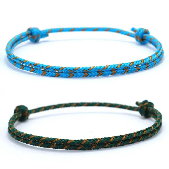 Bracelet en corde colorée ethnique tissé à la main