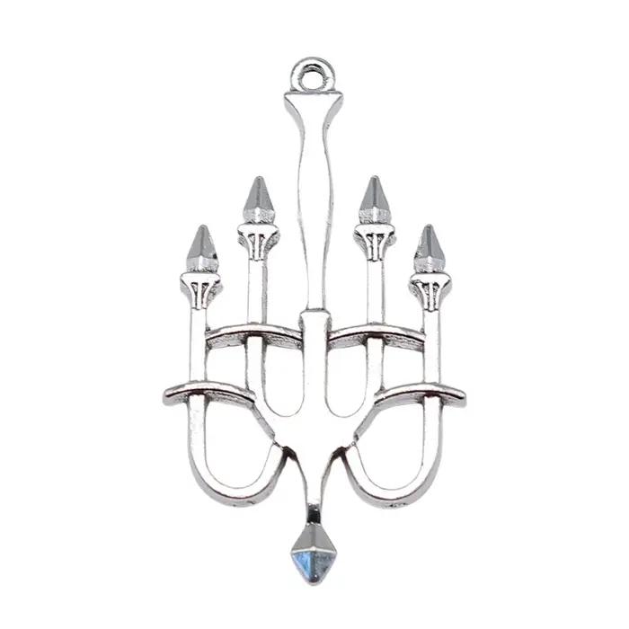 WYSIWYG 2 pièces 50x27mm 2 couleurs rétro médiéval chandelier pendentif à breloques pour bijoux à bricoler soi-même