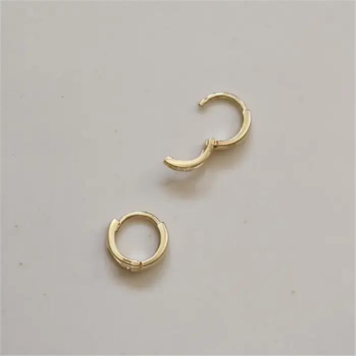 Boucles doreilles geometriques argent sterling 925 plaquees or 14k pour femmes occasions speciales elegance distinction
