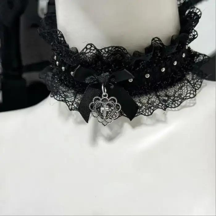 Collier ras du cou gothique Lolita en dentelle noire avec nœud, pendentif couronne vintage en alliag