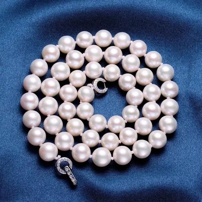 Collier de perles d'eau douce naturelles pour femmes