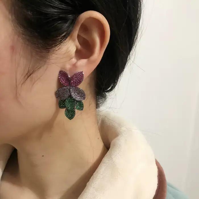 Boucles d'oreilles Bilincolor en cuivre plaqué, zircone cubique, motifs géométriques, pour femmes, style moderne, occasions spéciales