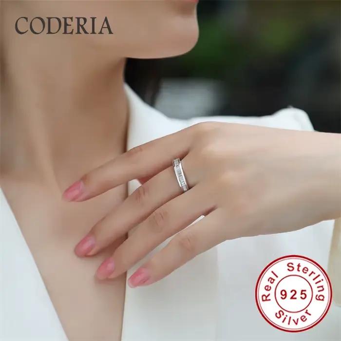 Bague en argent sterling 925 sertie de moissanite couleur D pour femmes, élégante et certifiée Gra pour occasions spéciales et cadeaux de prestige