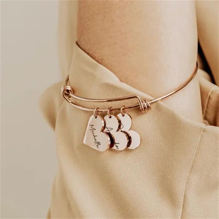 Bracelet personnalisé gravé coeur avec nom pour femme en acier inoxydable cadeau romantique occassions spéciales
