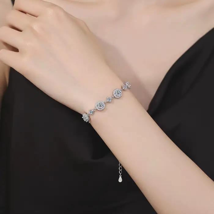 Bracelet LOVESSOM en argent sterling 925 avec moissanite ronde pour mariage et occasions spéciales