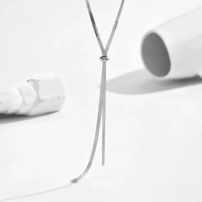 Collier Punk Long et plat en os de serpent pour femmes