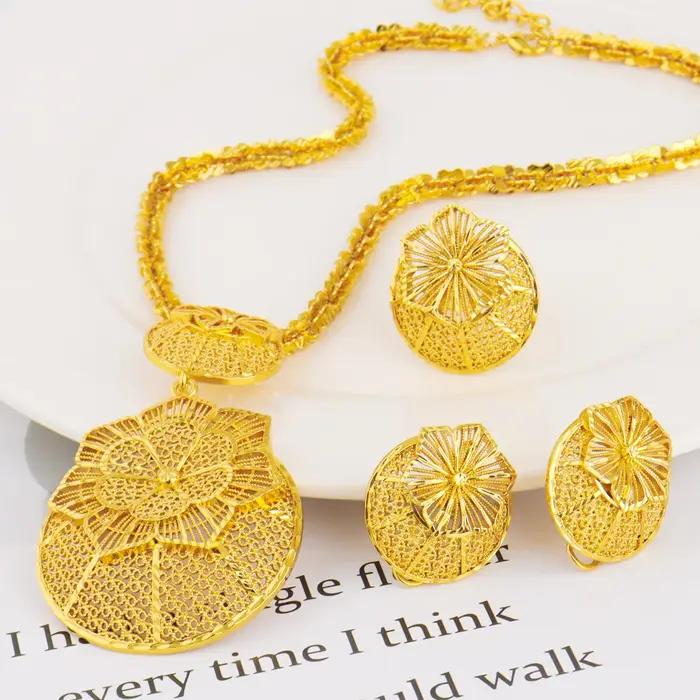 Ensemble de bijoux nigérians or torsadé pour femmes cérémonies de mariage occasions spéciales