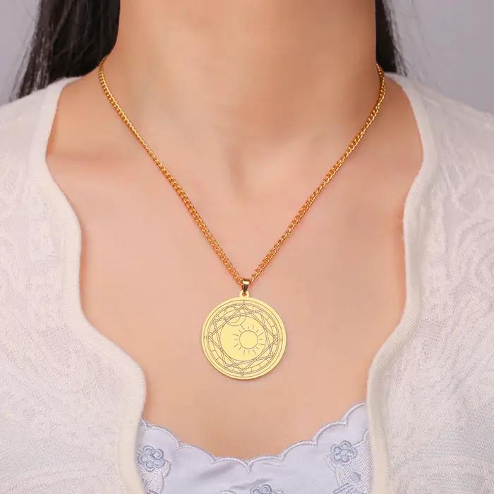 Amulette Magique Sun Sakura en Acier Inoxydable Cercle Magic Porte-Bonheur Collier Bijoux Unisexe Occasions Spéciales