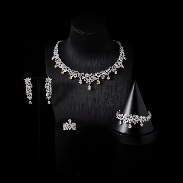 Ensemble de bijoux de luxe couleur jaune fantaisie en zircone cubique plaqué rhodium pour femmes occasions spéciales collier boucles doreilles bague bracelet