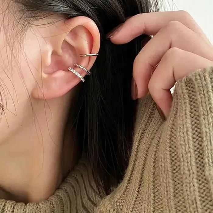 Boucles d'oreilles à clip sans piercing pour femmes en plaqué or 14 carats avec zircone cubique élégantes pour usage quotidien et occasions spéciales