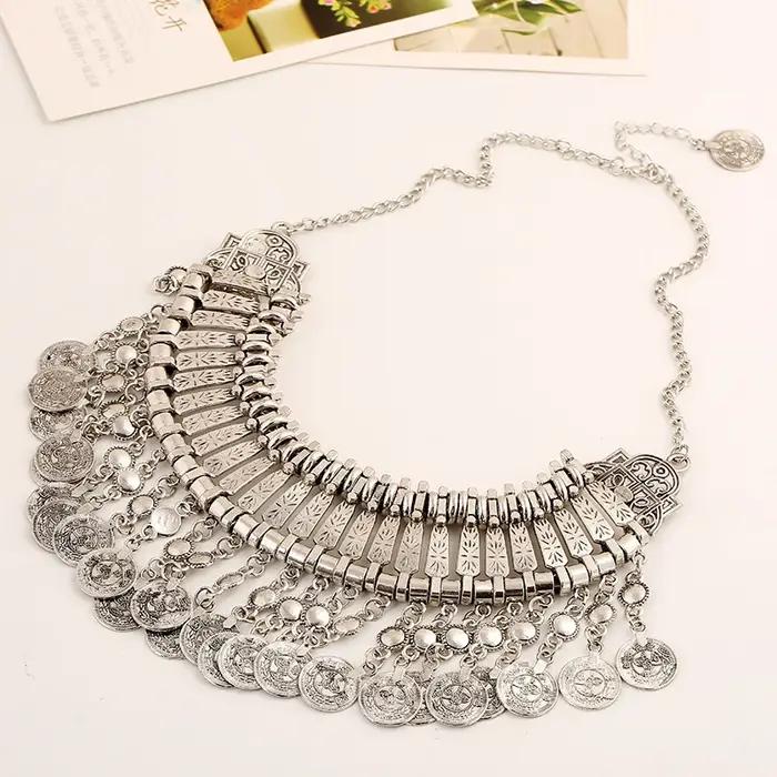 Collier ras du cou style Bohème Gypsy avec pampilles et pièces de monnaie métalliques bijoux ethniques tribaux afghans turcs pour femmes occasions spéciales