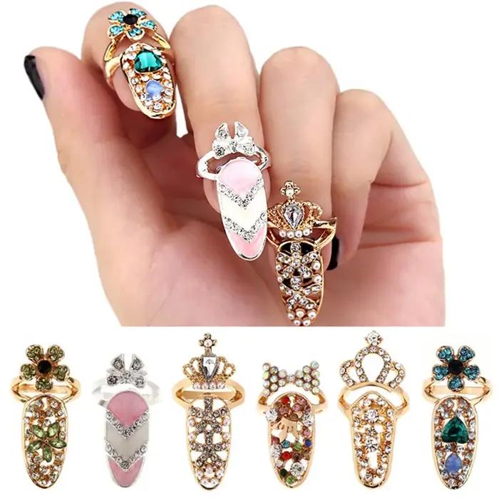 Bague à ongles en cristal et strass pour femmes