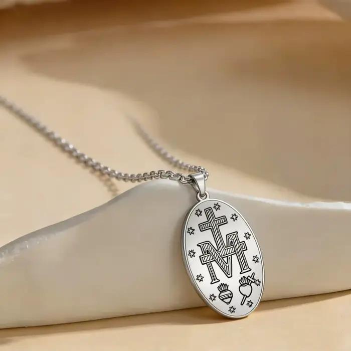 Collier Vierge Marie fait main