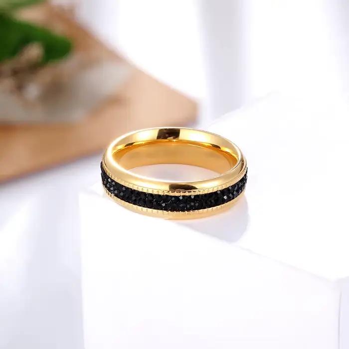 Bague en acier inoxydable plaquée or 18 carats sertie de zircone noire alliance de mariage pour femme occasions spéciales