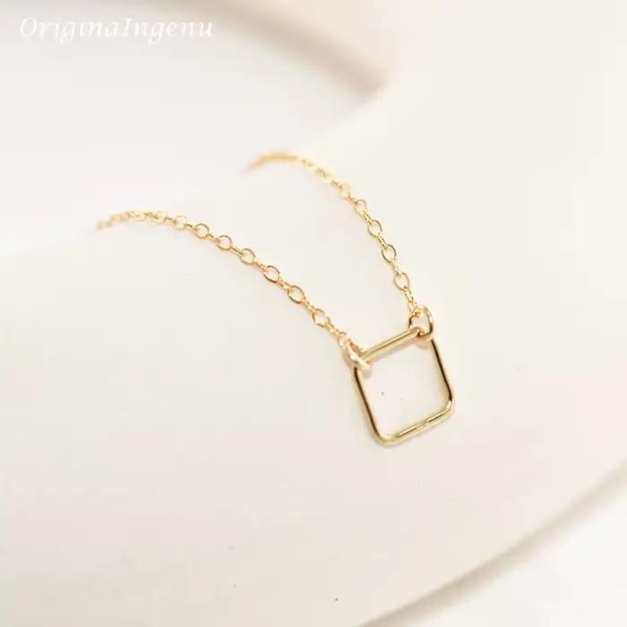 Collier carré bijoux faits à la main or rempli ras du cou pendentifs
