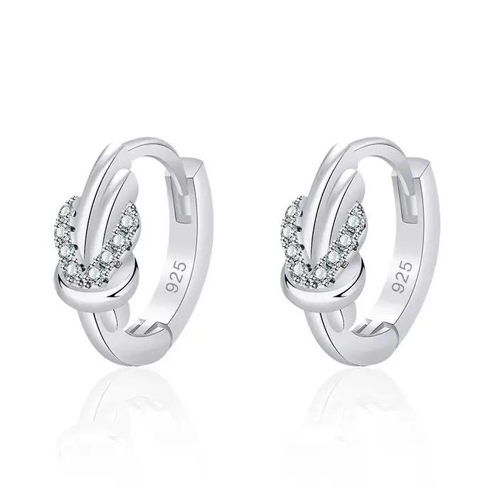 Boucles d'oreilles en argent sterling 925 pour femmes avec zirconium blanc élégantes pour mariage fiançailles cadeaux de mode et soirées
