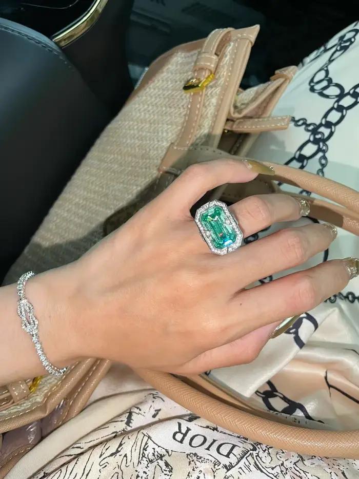 Bellux S925 argent plaqué or gemme synthétique Paraiba carré grand Carat diamant bague Fine bijoux Style