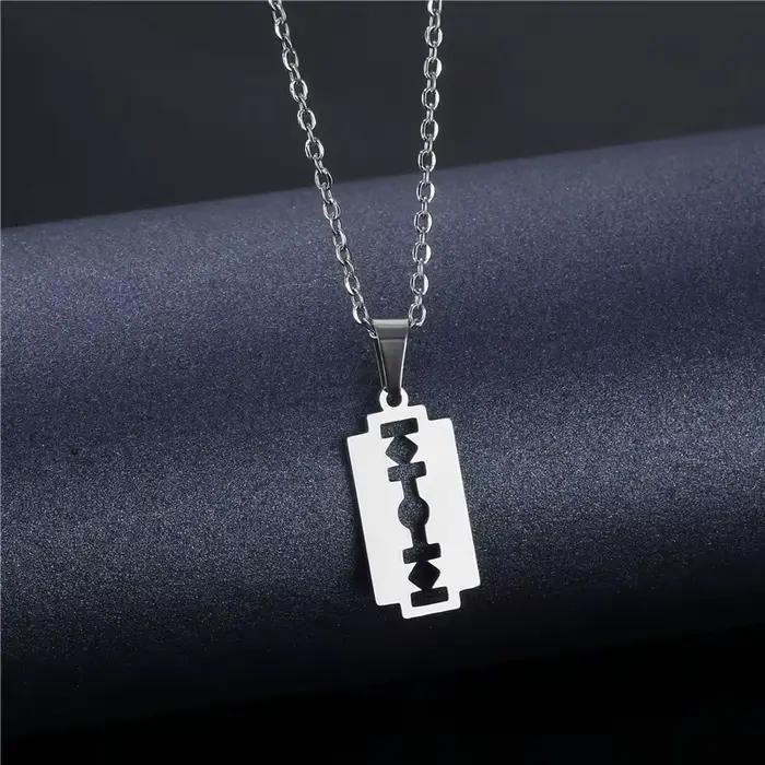 Lame de sécurité rasoir pendentif collier Punk Hiphop bijoux pour hommes femmes géométrique petit tour de cou suspendu bijoux en acier inoxydable