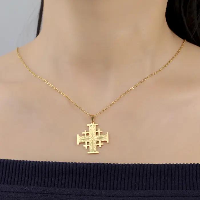 Dreamtimes classique croix en acier inoxydable jérusalem croisé templier pendentif collier pour femmes hommes déclaration chrétienne bijoux