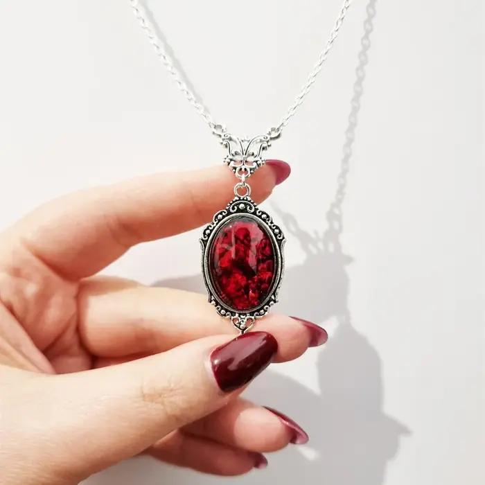 Collier de Vampire gothique Vintage Stardust cristal camée pendentif