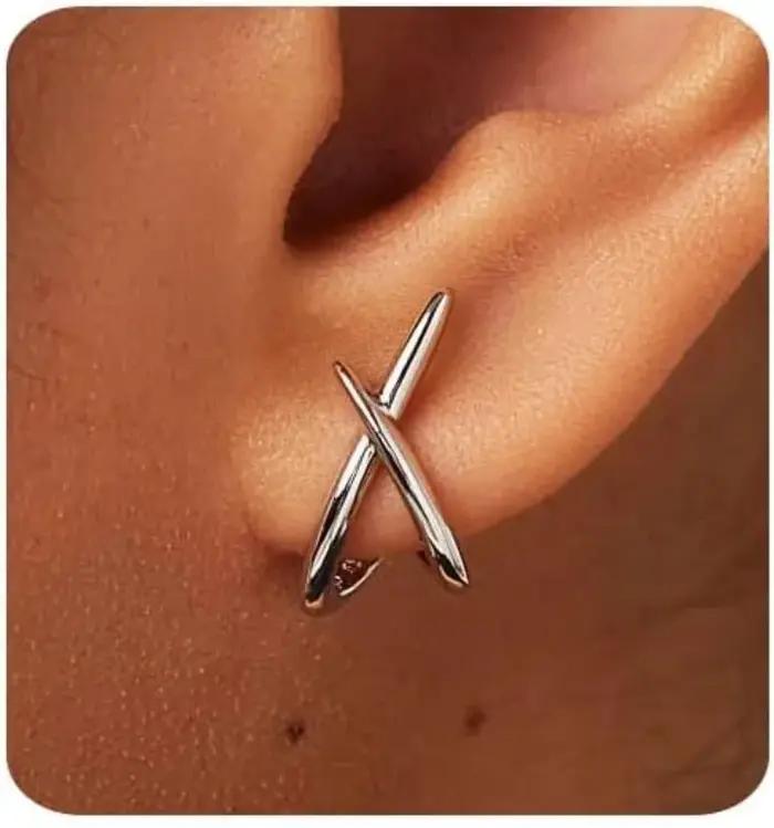 Boucles d'oreilles en or pour femmes à la mode