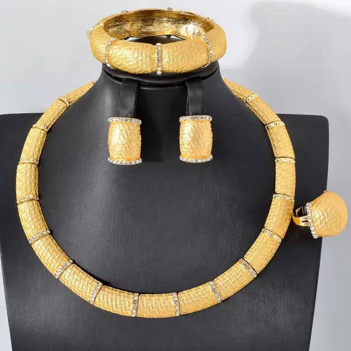 Ensemble de bijoux ZEA Dear plaqués argent ou rhodium pour mariage avec bague, boucles d'oreilles, bracelet et collier élégant pour femme