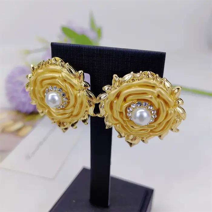ESALE 2026 Nouvel ensemble de bijoux en perles blanches, accessoires de bijoux de luxe pour mariage, cadeau pour femmes, cadeau pour la fête des mères, cadeau pour la Saint-Valentin