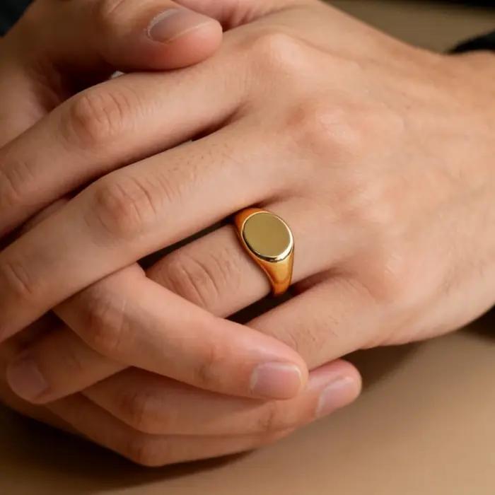 Bague Signet Robuste Bijou Rustique Élégant Pour Hommes Femmes Occasions Spéciales Polyvalence Durabilité Acier Inoxydable Doré