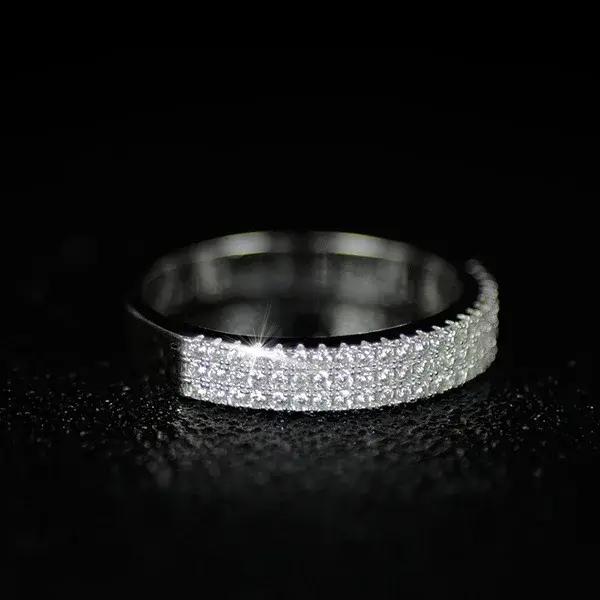 Bague de fiançailles de luxe en or blanc pour femme