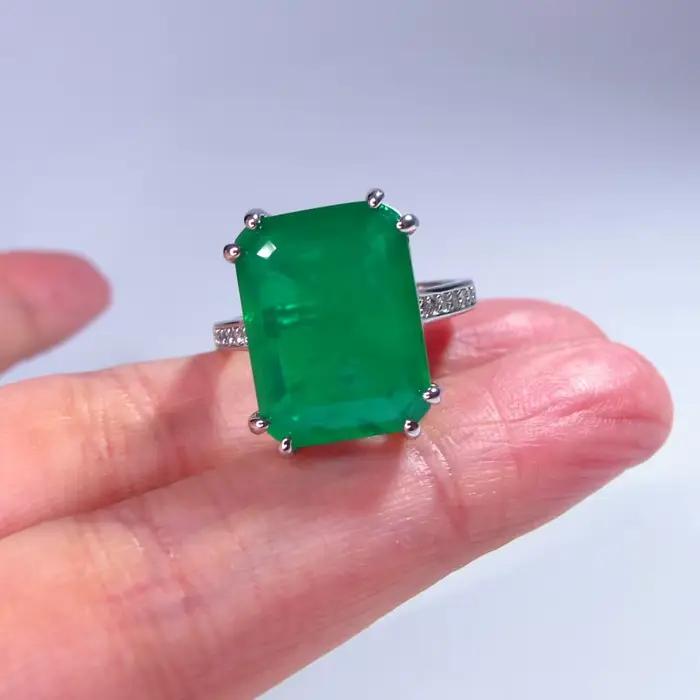 Bagues en diamants pour femmes