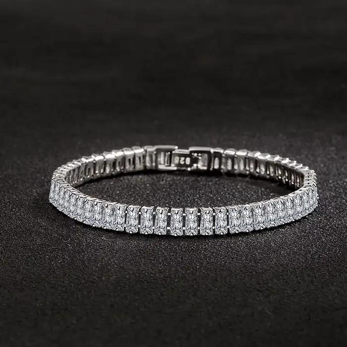 Offres spéciales 925 Bracelet en argent Sterling couleur Noble cristal main pour les femmes charme mariage concepteur