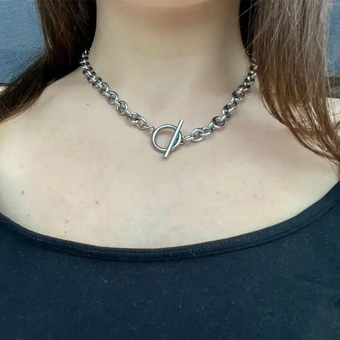 Mode nouveau gros collier à chaîne femmes Simple bascule fermoir