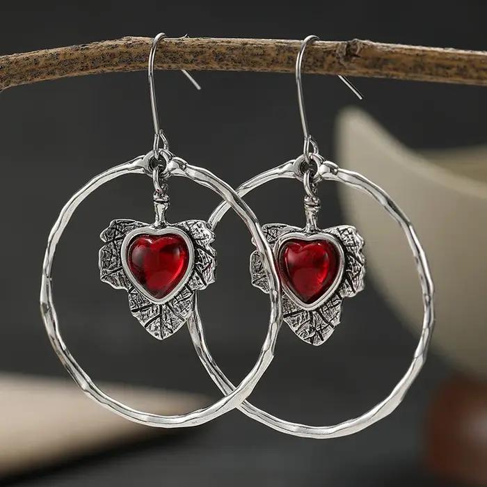 Boucles d'oreilles pendantes en forme de feuille argentée, style gothique vintage, avec zircone synthétique rouge, élégantes et délicates, pour femme, idéales pour les banquets et les célébrations, ca