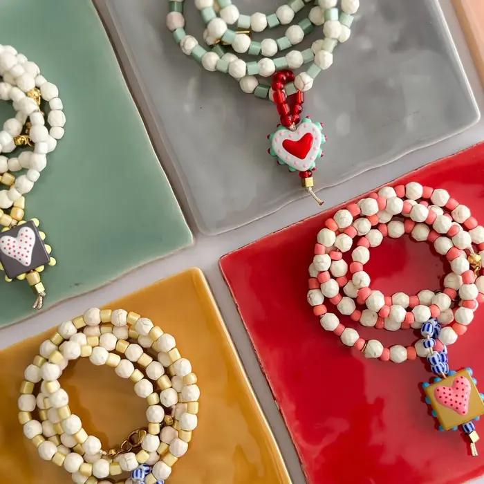 Collier de perles turquoise blanches françaises européennes et américaines