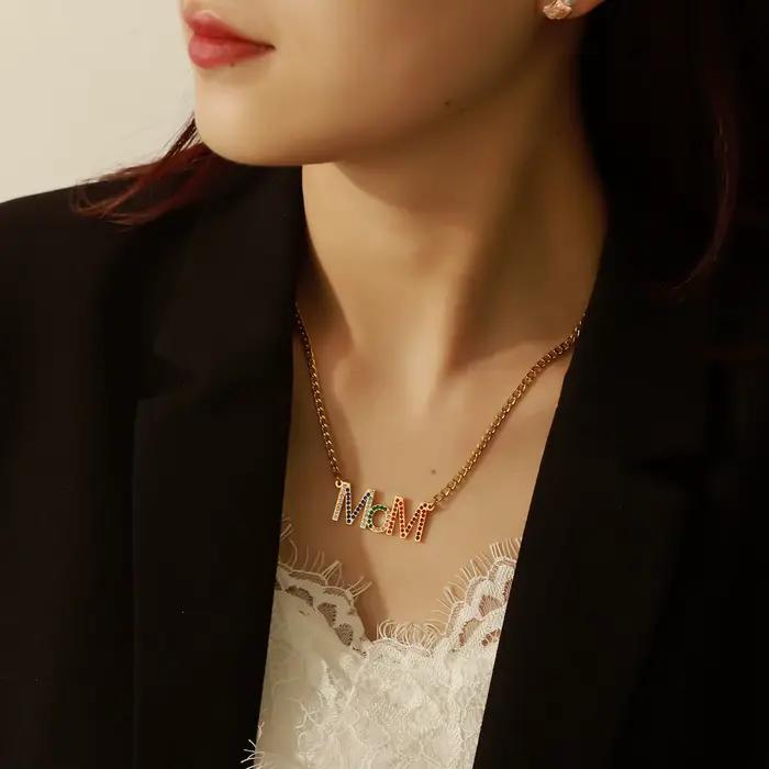 Collier en strass pour maman en or, collier pour mère de la famille avec boîte à roses, collier d'amour, anniversaire de maman, cadeaux de fête des mères