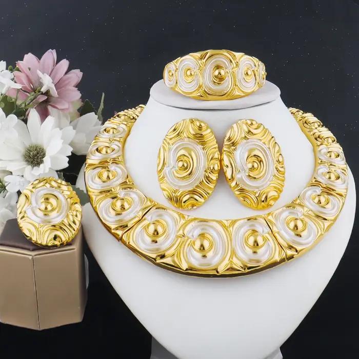 Collier lourd plaqué brillant de luxe, boucles d'oreilles, Bracelet, ensemble de bagues pour femmes,