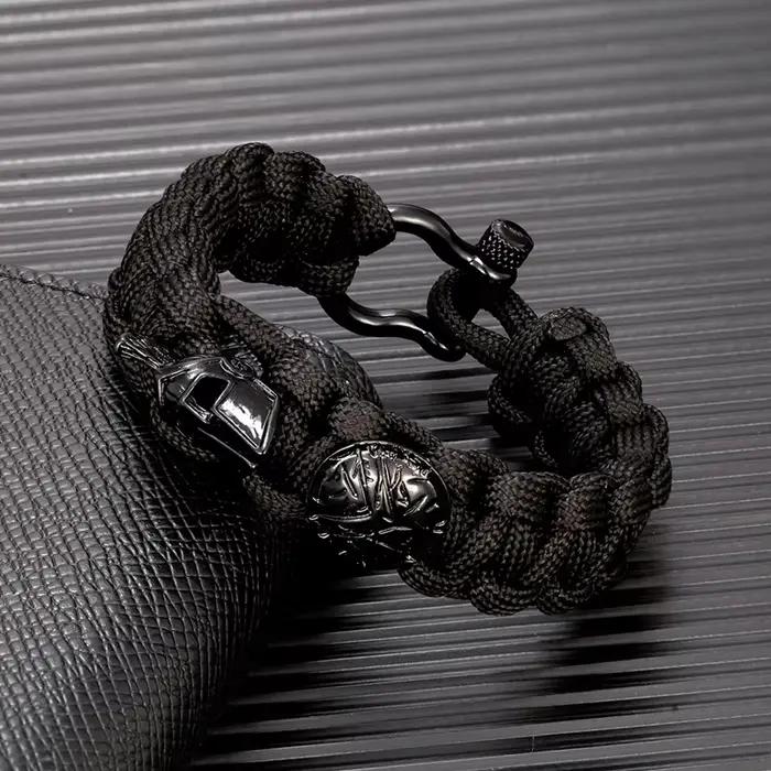 Bracelet de survie en fer à cheval style guerrier spartiate casque viking paracorde design créatif pour homme occasions spéciales et aventures