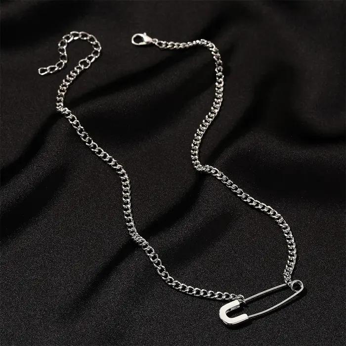 Collier ras du cou avec épingle de sûreté créative pour femmes
